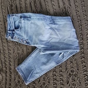 American Eagle Mom Jean